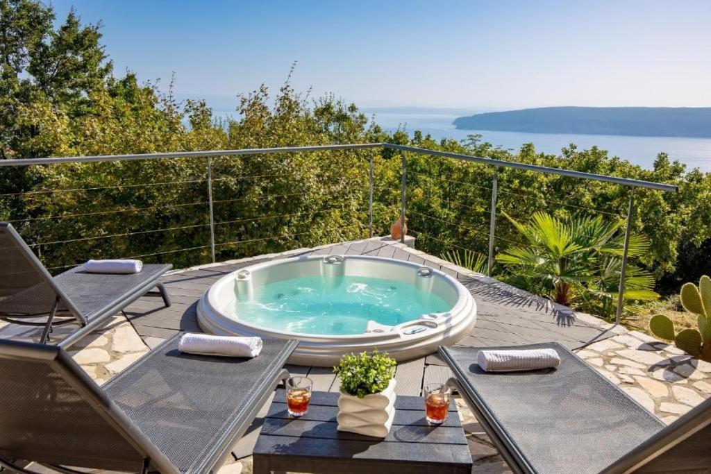 Villa Surina Mošćenica Exterior foto