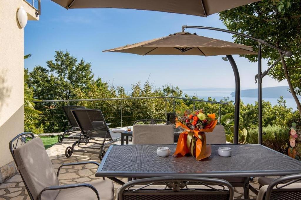 Villa Surina Mošćenica Exterior foto